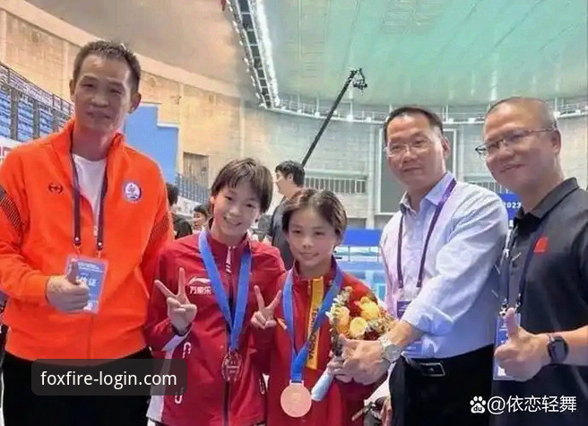 跳水世界杯总决赛最新动态：16岁小将蒋林静强势夺金，中国跳水新星闪耀赛场